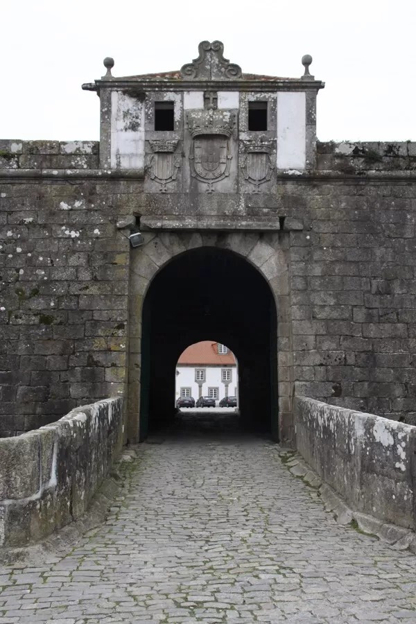 forte_de_santiago_da_barra_1