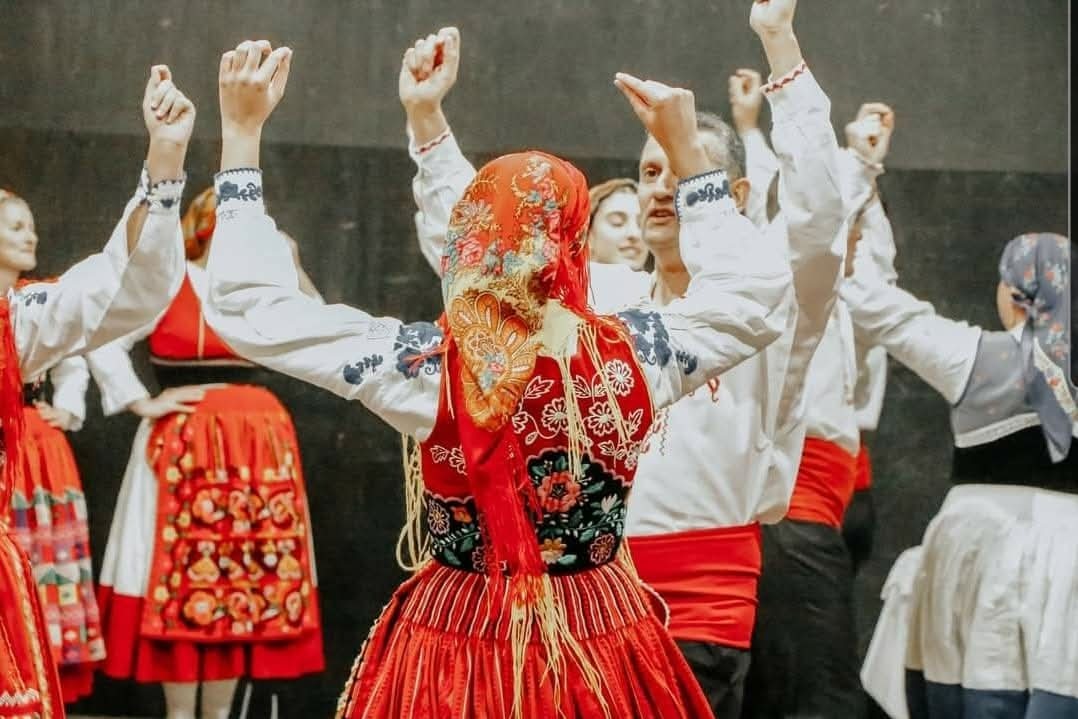 Ensaios de folclore com Grupo Etnofolclórico Renascer de Areosa